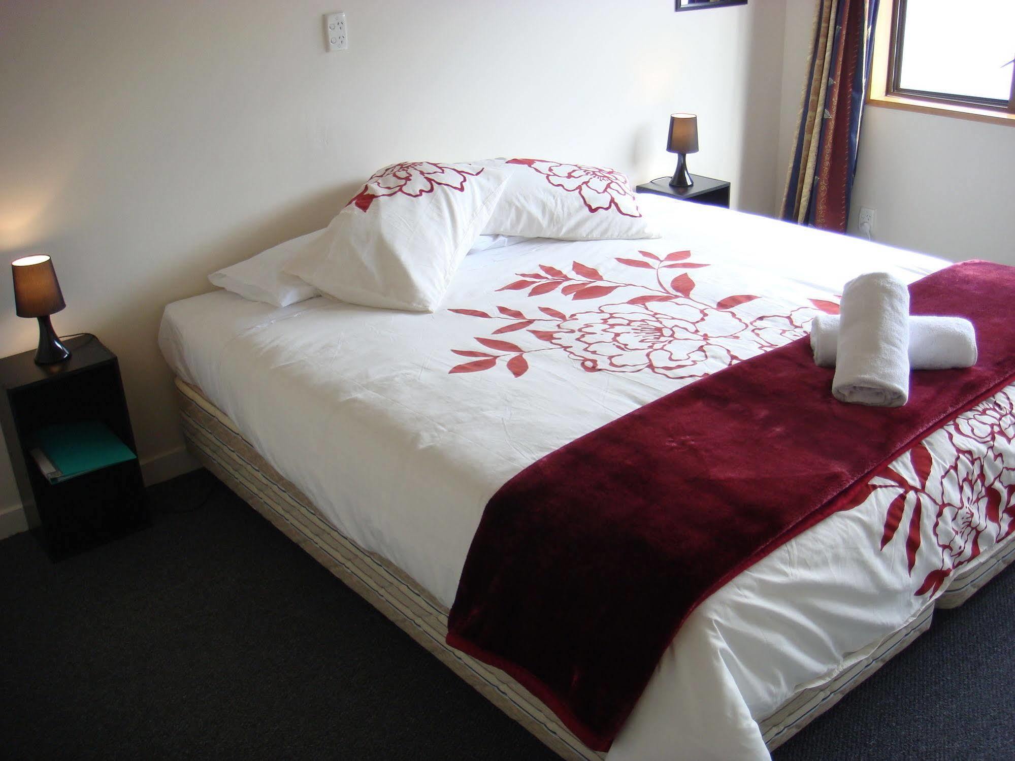 Cromwell Backpackers Hostel Екстериор снимка