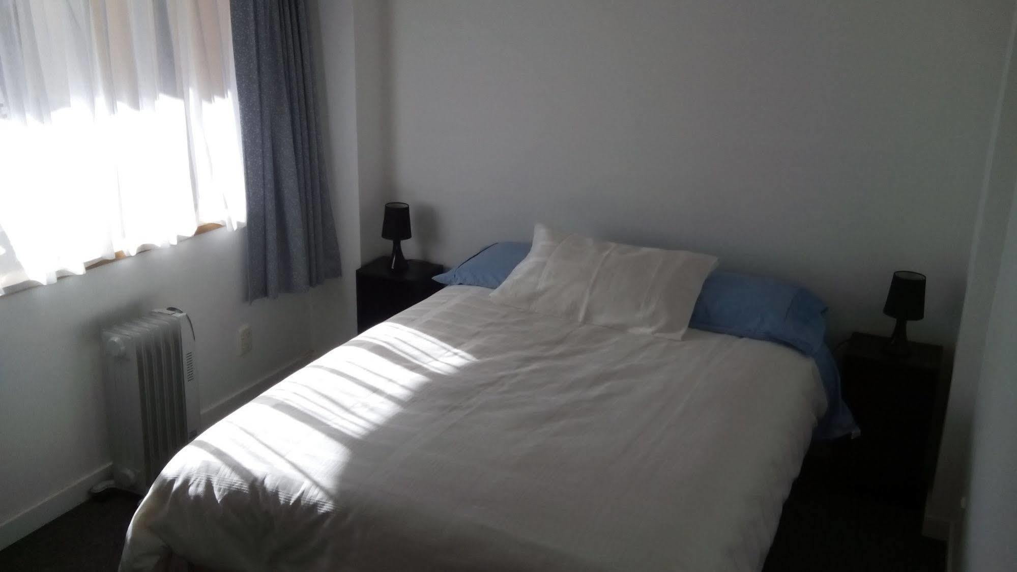 Cromwell Backpackers Hostel Екстериор снимка